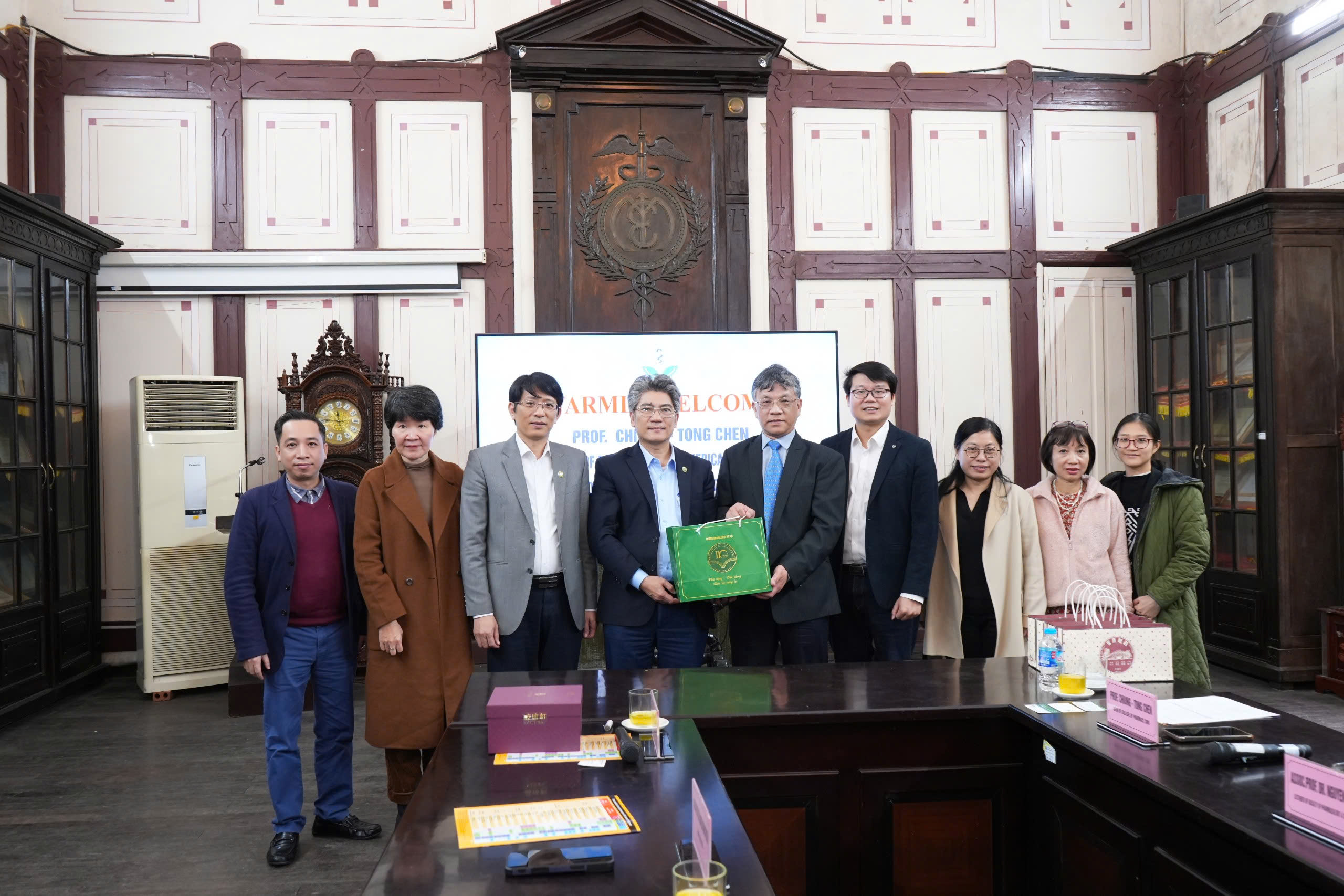 Welcoming the Delegation of China Medical University, Taiwan (China)